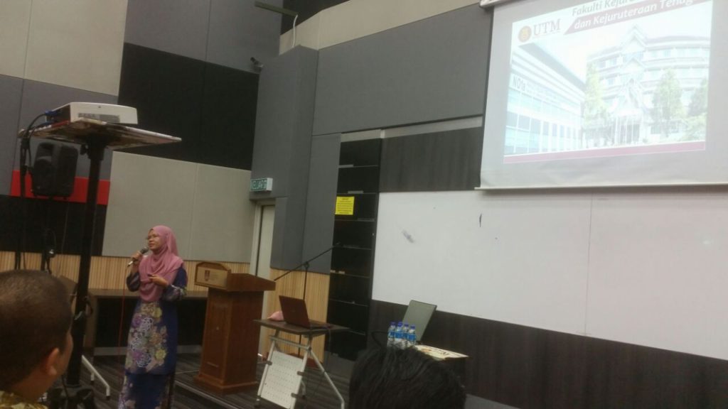 photo6291814127714281386