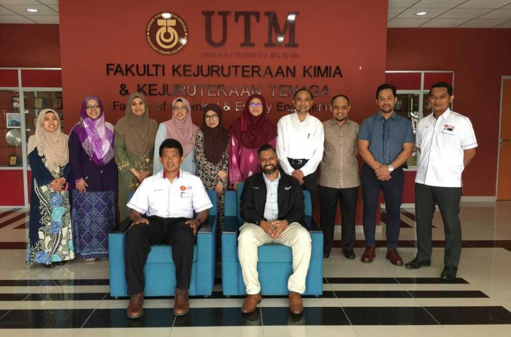 FCEE administrators meeting with Alcon Malaysia